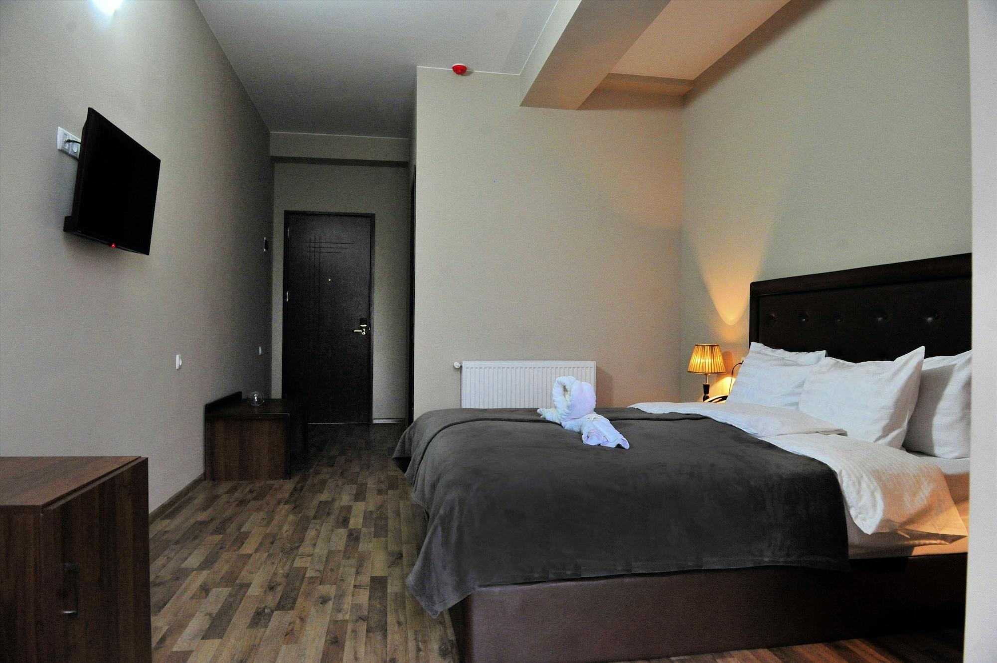 Hotel Rogalux Blue Tbilisi Exteriér fotografie