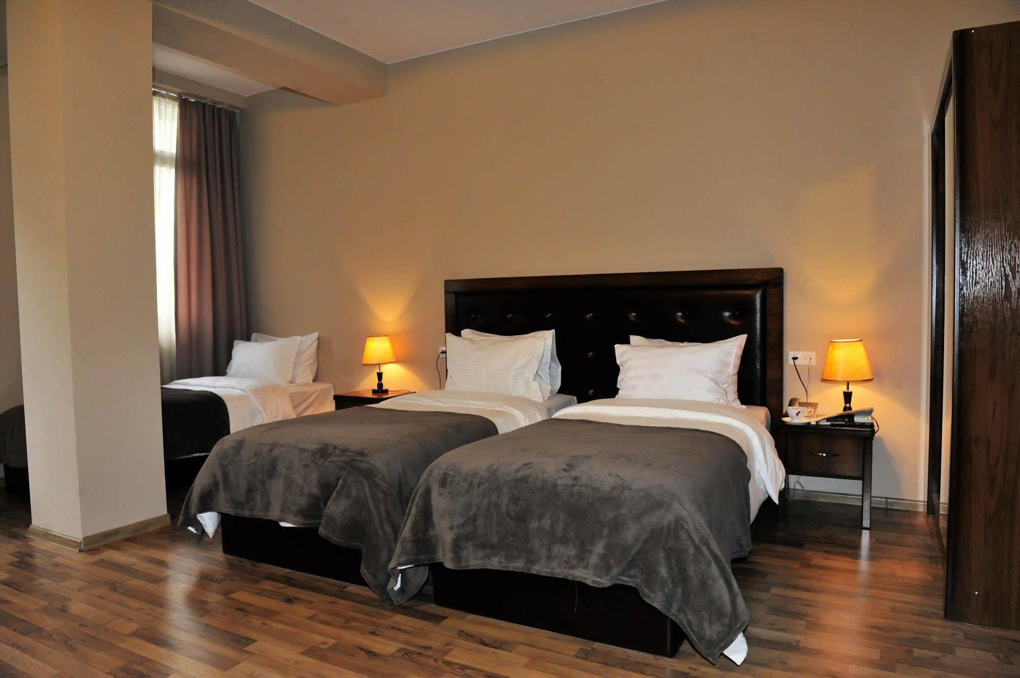 Hotel Rogalux Blue Tbilisi Exteriér fotografie